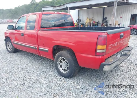 2001 Chevrolet Silverado 1500 из США, поврежденный, VIN 1GCEC19W21Z268913